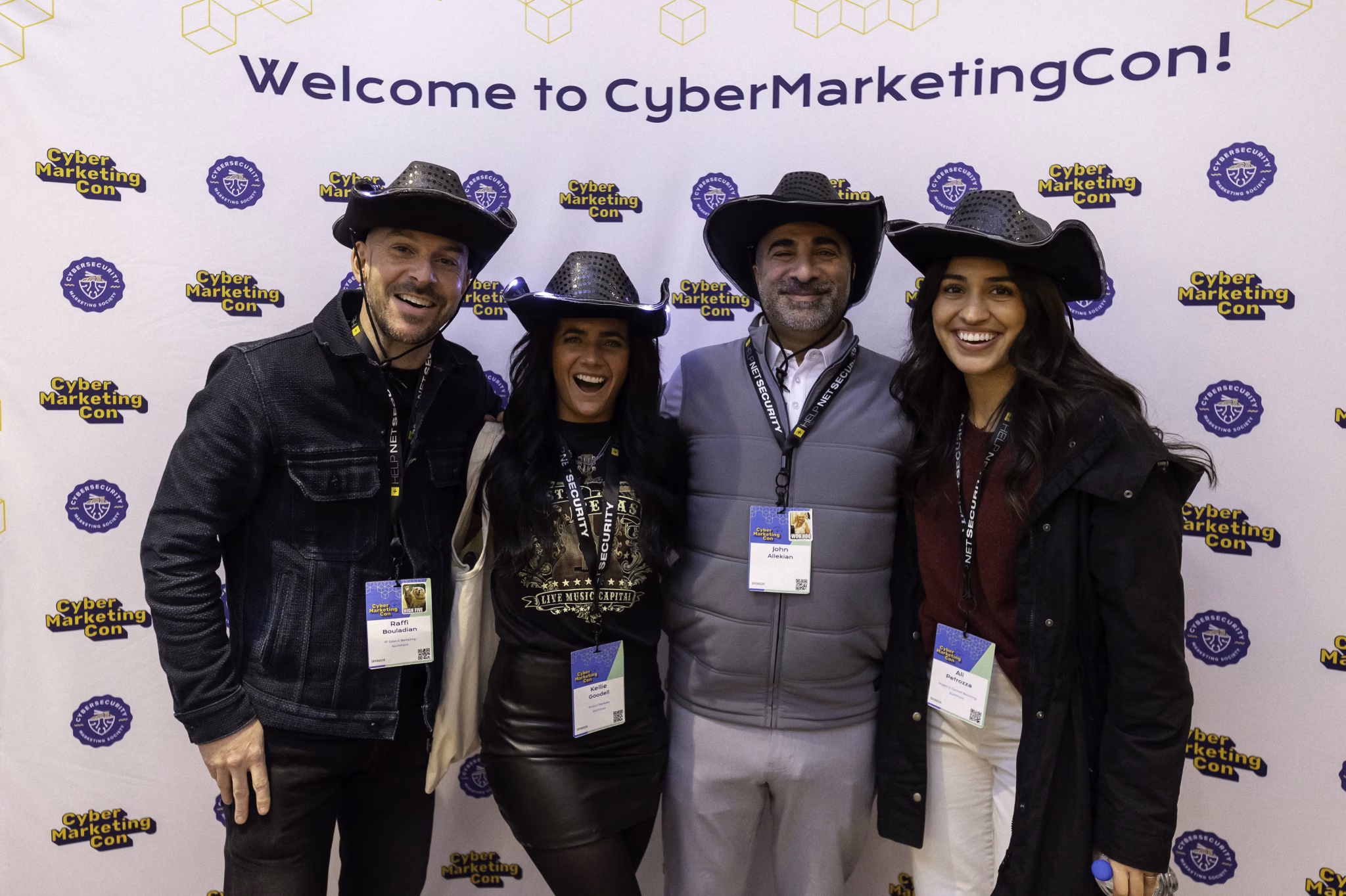 6842f05992c8128f56ef5fcc_cybermarketing-con-group